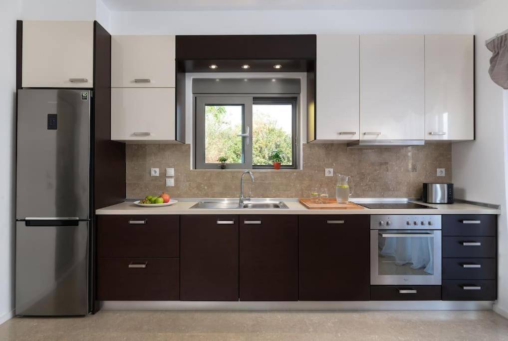 Luxurious And Modern House Near Town And Beach Asgourou Eksteriør bilde